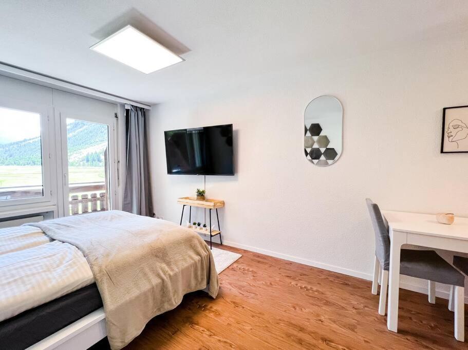 Panorama Apartment For 2 Near Zermatt With Parking! Täsch Kültér fotó