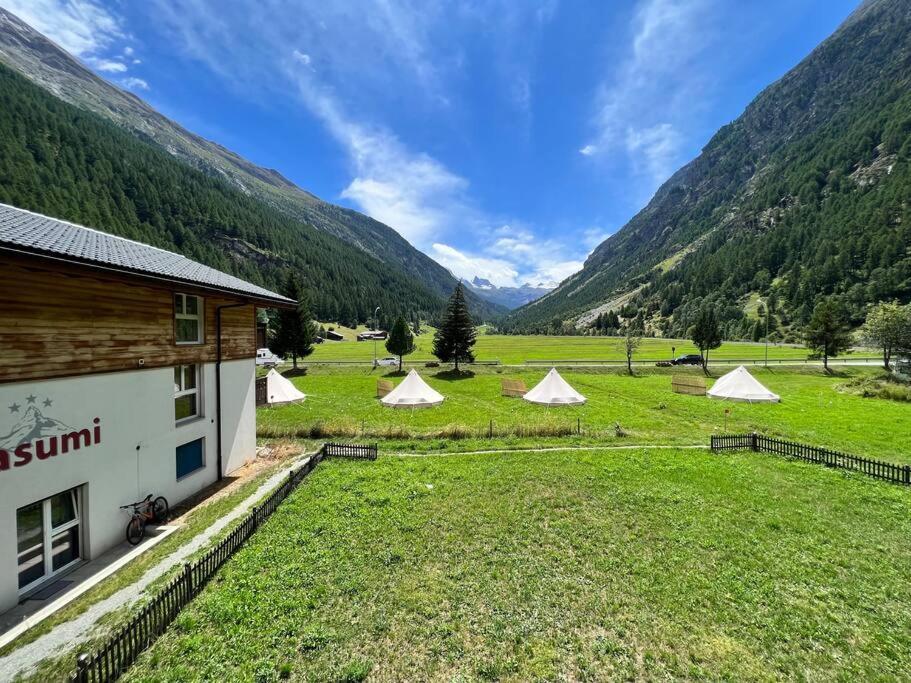 Panorama Apartment For 2 Near Zermatt With Parking! Täsch Kültér fotó